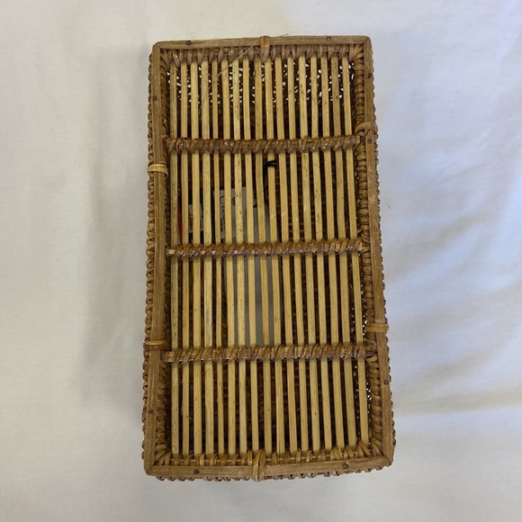 Crown | Fish Woven/Wicker Rattan Tissue Box Decor‎ Brown - Picture 6 of 10